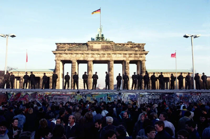 Germany: Ukraine missiles and what time it is there now